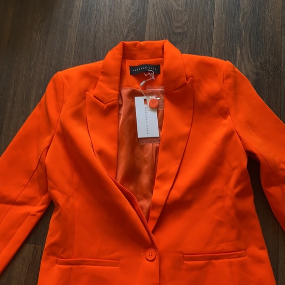 Endless Rose Orange Blazer - Picture 3 of 5
